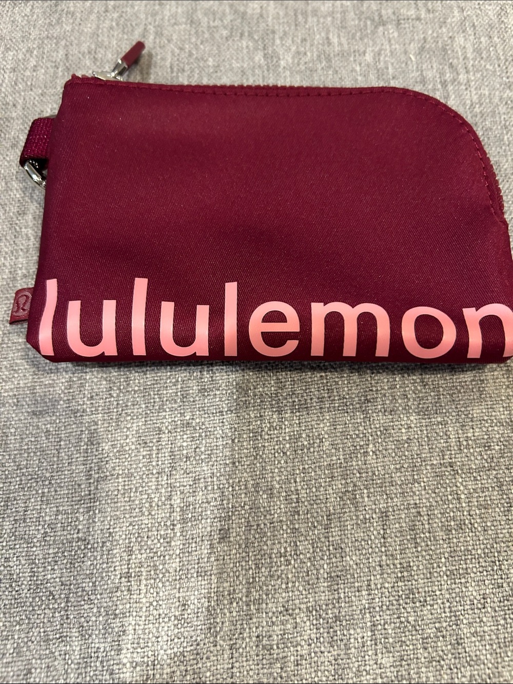 lululemon Raspberry Card & Key clippable Pouch - Picture 3 of 13